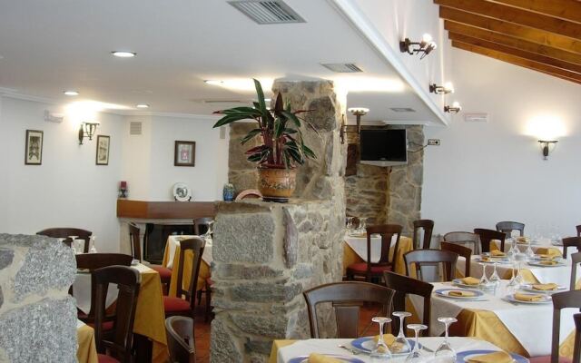 Hotel Caldelas Sacra rústico 3 estrellas