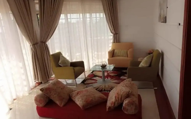 Kaazi LakeFront Villas