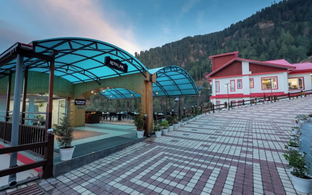 Queen Himya Resort By DLS Hotels