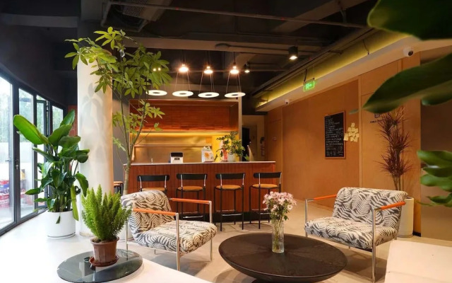 Amic Girls' Hostel Shenzhen Shekou