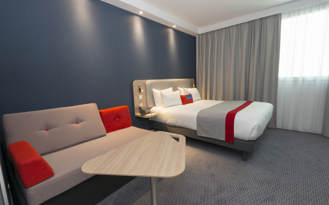 Holiday Inn Express Paris - Velizy, an IHG Hotel