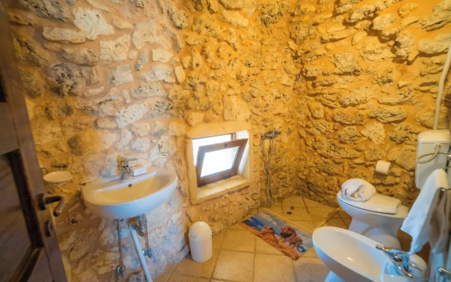 Masseria Relais Saraceno with pool