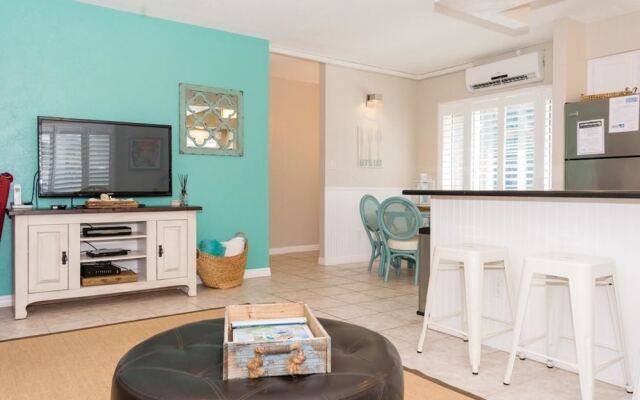 AM Beach Place Unit 3