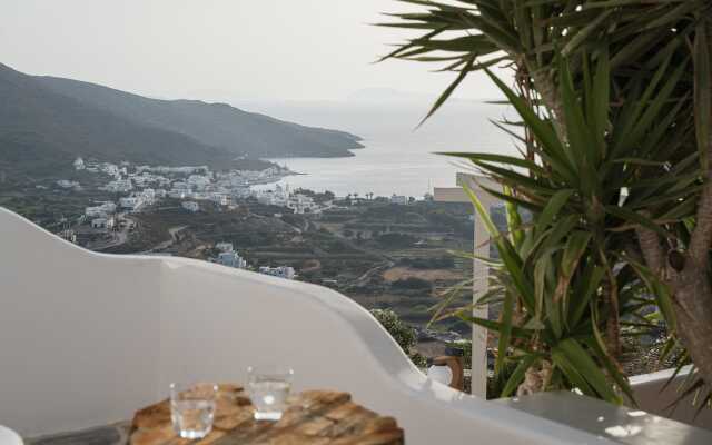Castello Amorgos Suites