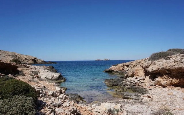 Seaside Villa Costal Vibes Walk to Beach