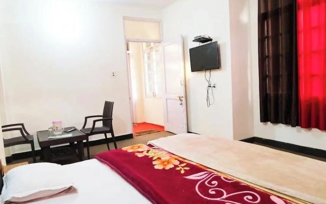 Dalhousie Hotel Paradise Hill View