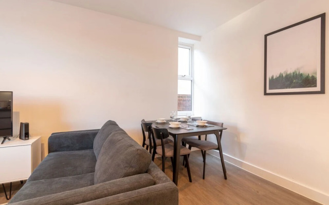 Luxurious Apartment -nec BHX Solihull