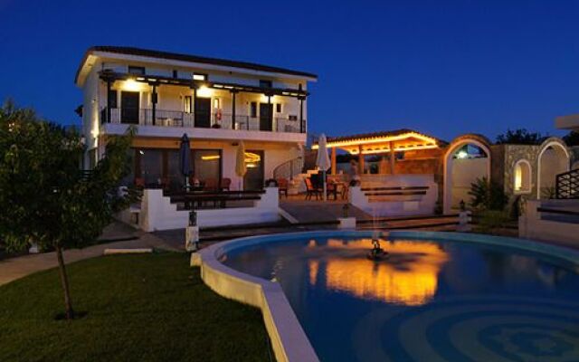 Skiathos 18-24 Young Club