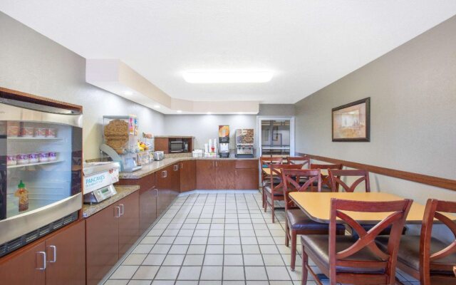 SureStay Plus Hotel by Best Western Grand Island