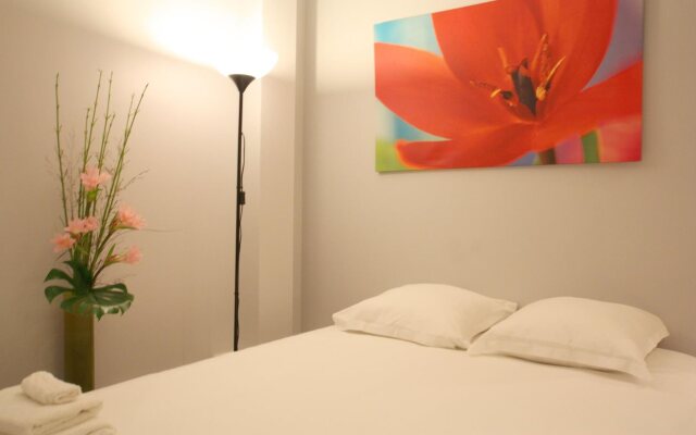 Appartements Paris Centre - At Home-Hotel