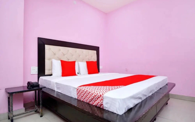 Palace Plaza by OYO Rooms