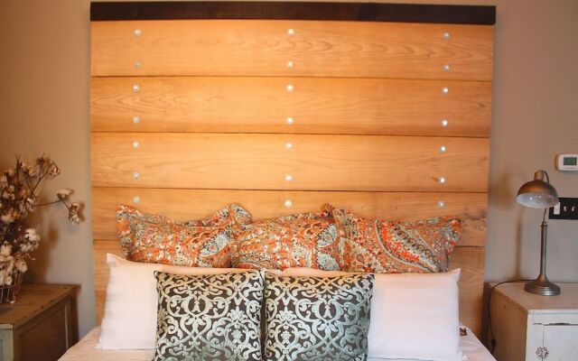 Wild Daisy Farm Bed & Breakfast