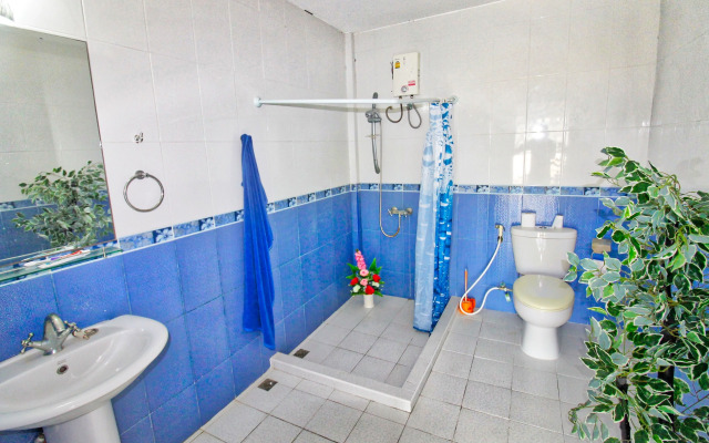 Cliff & Beach Villas