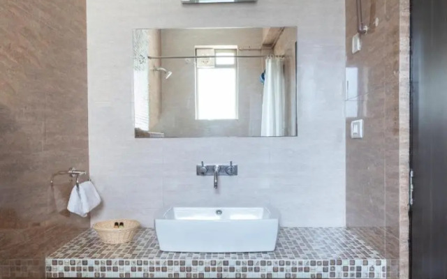 OYO 2119 Hotel Arotel Rooms@Suites