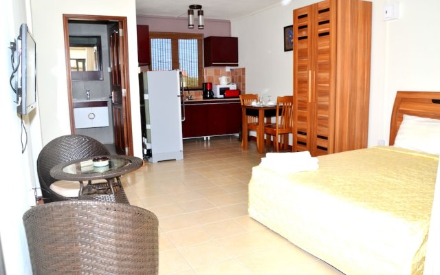 Fully Equipped Apartments 2 Pers for Exciting Holidays 500m From the Beach