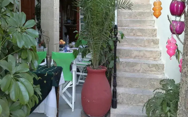 Aeginitikon Arhontikon