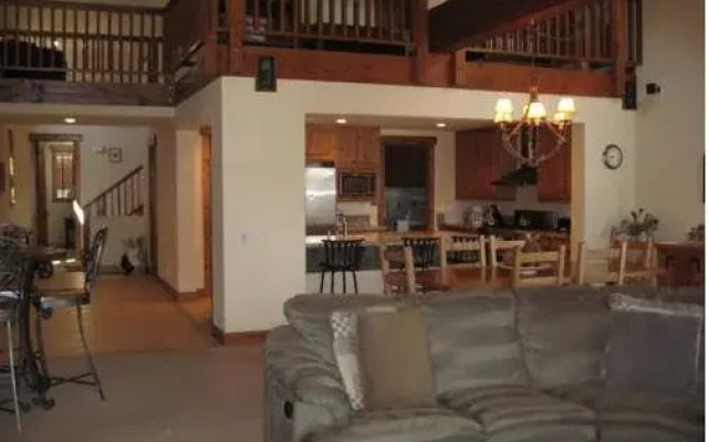SnowCreek The Lodges