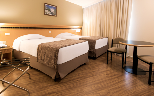 Hotel Golden Park Internacional Foz & Convenções By Nacional Inn