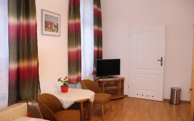 Dworek Pod Swierkami