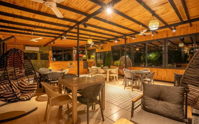 Karaoz Safir Bungalov