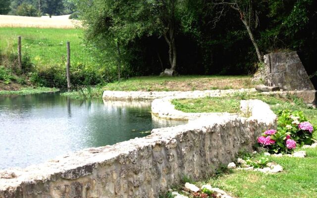 Le Moulin de Champ Bruneau