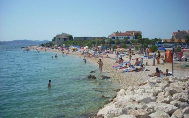 Apartmani Leona