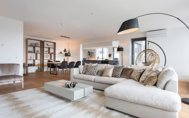Luxury penthouse in Scheveningen with roof terrace and beautiful view