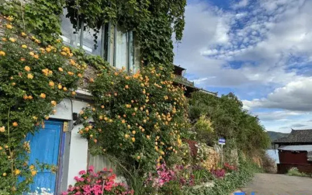 Tinghuatang Seaview Garden Inn