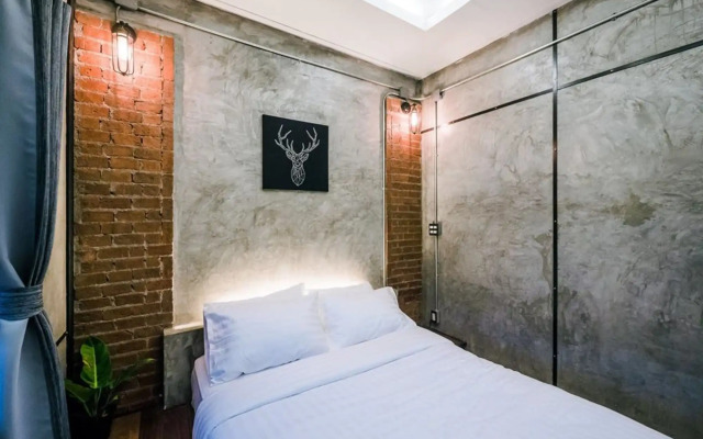 Zeds Hostel Bangkok