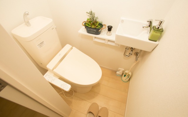 Cool Private Guesthouse @ Uruma