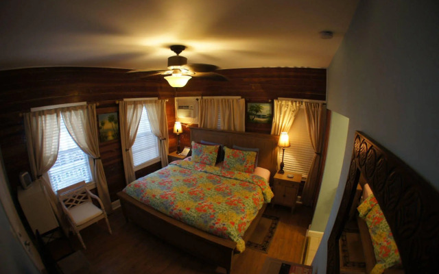 Seascape Tropical Inn - Adult Exclusive