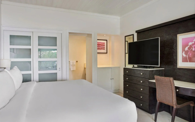 Crystal Cove by Elegant Hotels - All-Inclusive