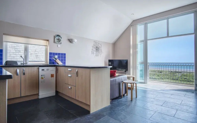 Manor View - 1 Bedroom Apartment - Pendine