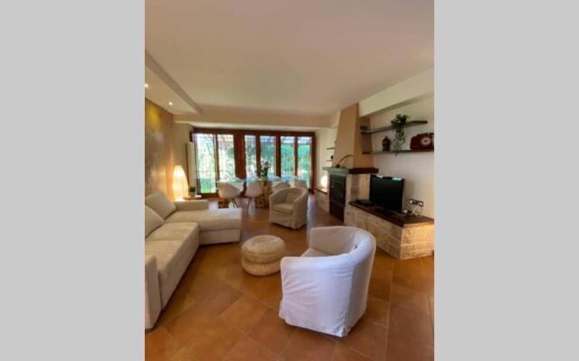 Villa of Marigiò - Exclusive Etna View