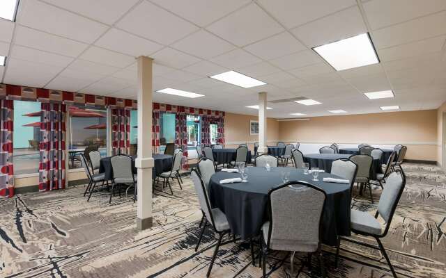 Best Western Holiday Lodge