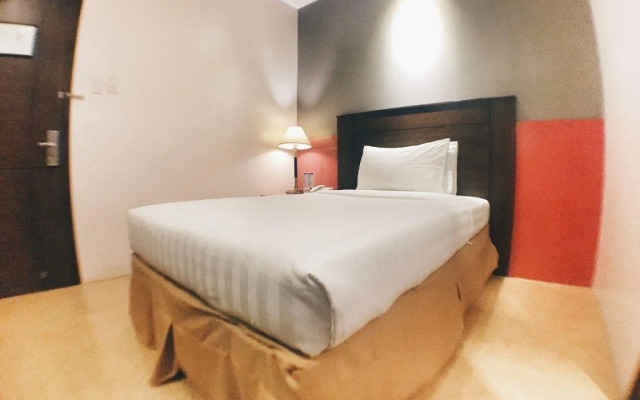 Palm Star Suites Hotel