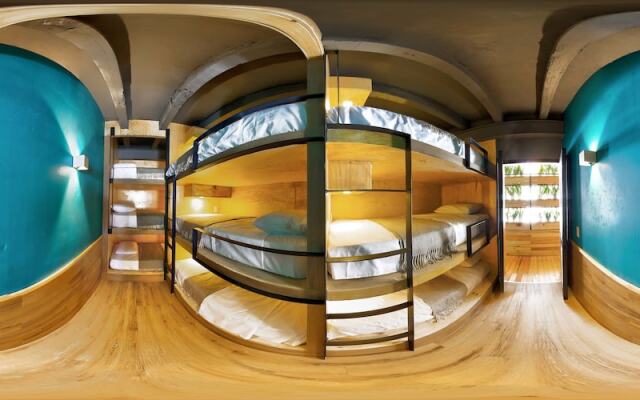 The Foodie Hostel