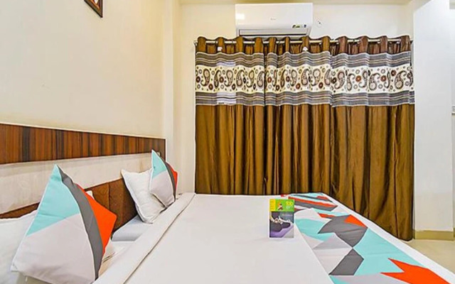 FabHotel Hello Homz