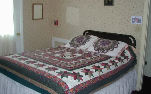 Silas Griffith Inn