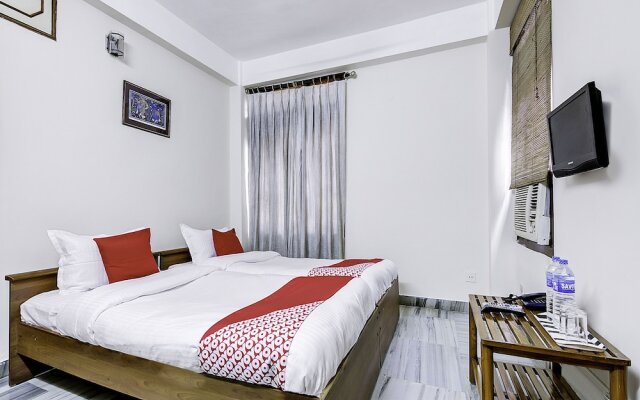 OYO 13303 Shantiniketan Homestay