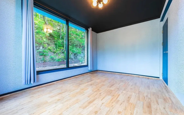 Hoony Guest House