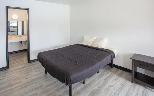 Glenstone place extended stay motel