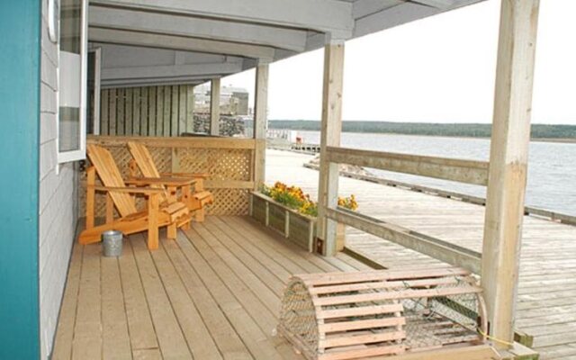 Auberge Bay Wind Suites