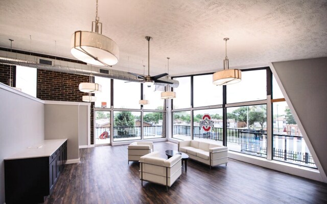 SoBe Easton Apartments