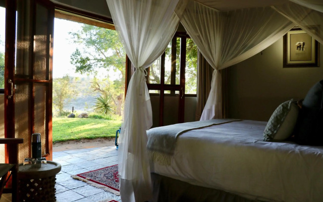 Ivory Wilderness River Rock Lodge