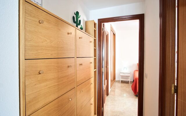 Charming Apt. with parking in Sevilla center