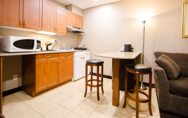 Best Western Plus Ottawa/Kanata Hotel & Conference Centre