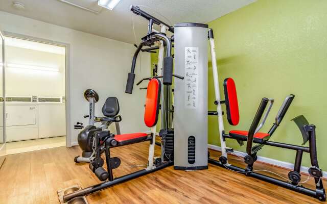 Quality Inn & Suites Creedmor - Butner