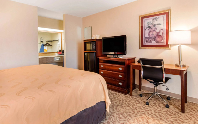 Quality Inn Pelham I-65 exit 246