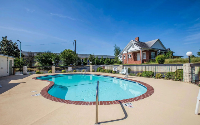 Quality Inn Gaffney I-85